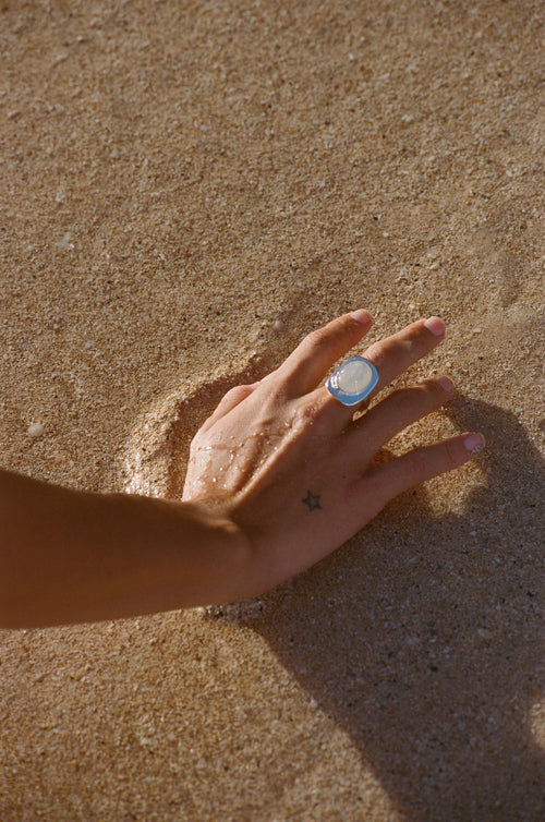 Breezy Ring